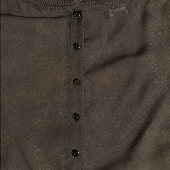 Danier snake print tee - Picture 6 of 6